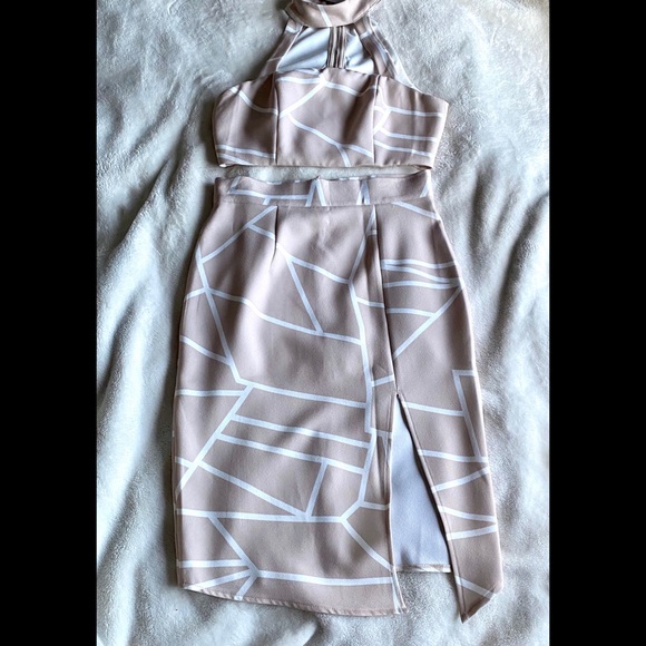 Two piece set! - Picture 2 of 7